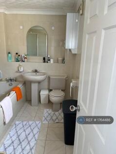 Upstairs Bathroom
