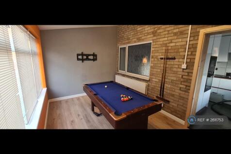 Games Room / Bar