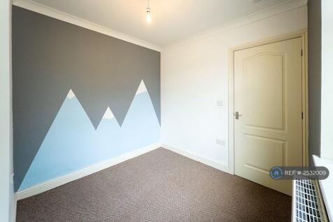 Rear Bedroom