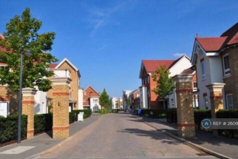 Boulters Meadow Estate Entrance