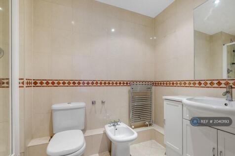 Ensuite Bathroom