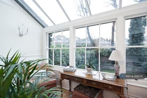 Lounge Conservatory 