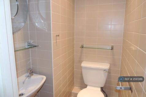 Toilet 2