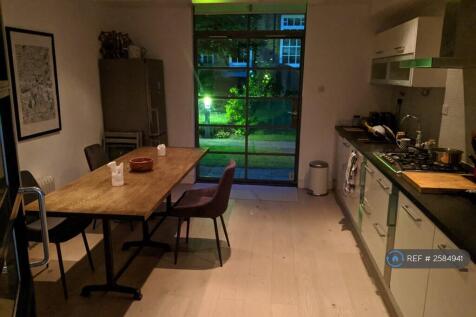 Kitchen / Dining
