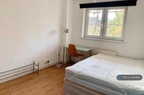 Bedroom 2 Picture 1