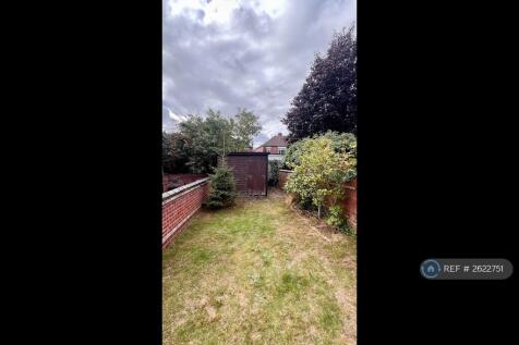 Garden (Front View)