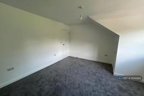 Bedroom 1 (3)