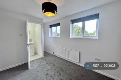 Bed 2 With Ensuite