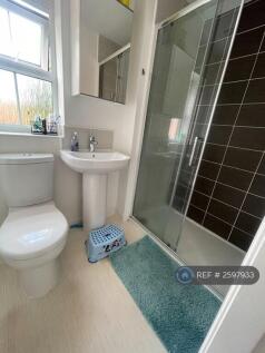 Ensuite To Master Bedroom