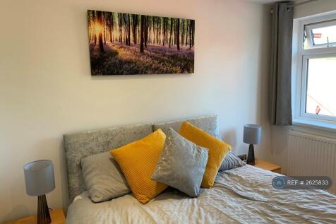 Double Bedroom 3