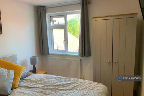 Double Bedroom 3