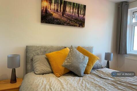 Double Bedroom 3
