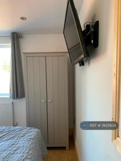 Double Bedroom 3