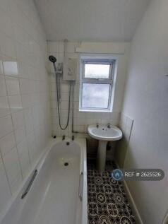 Bathroom (Shower Screen Now Installed)
