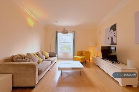 Lounge 2