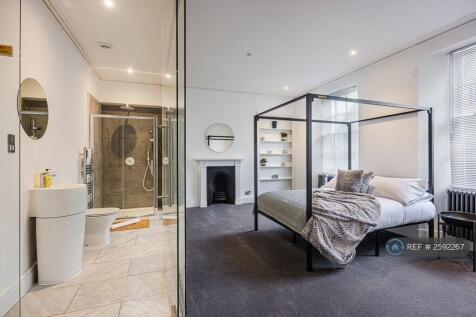 Master Bedroom And Ensuite