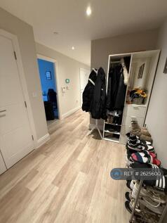 Entrance/ Hallway