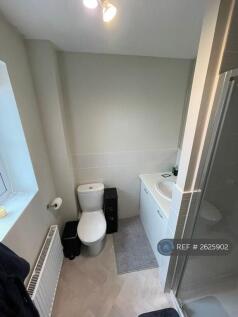 En Suite Bathroom