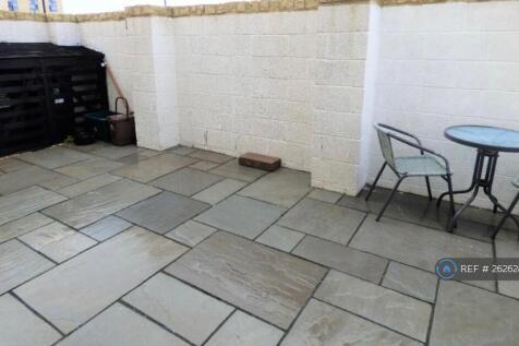 Courtyard Facing Towards 