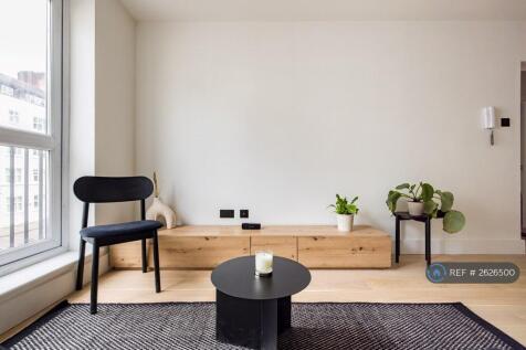 Livingroom - Tv Unit With Storage 