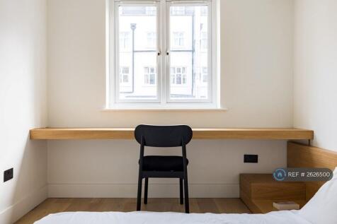 Bedroom 1 - Large Floating Desk Facing The Window