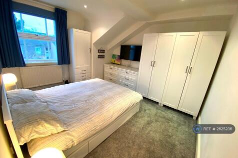 Master Bedroom With Large Smart Tv - King Size Bed