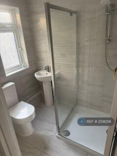 Bathroom &amp; Electric Shower