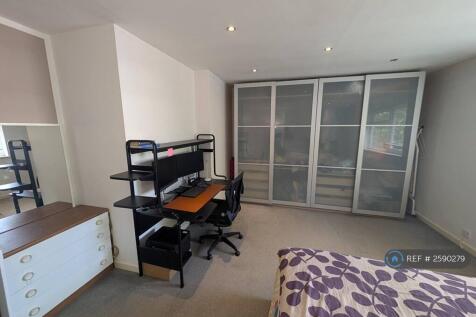 Double Bedroom 1