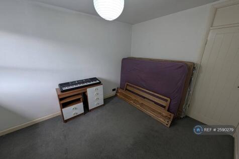 Double Bedroom 3
