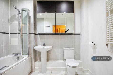 Bathroom Image 1
