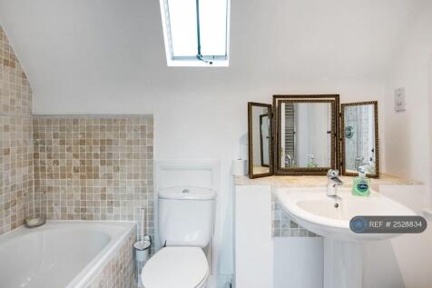 Upstairs Bathroom