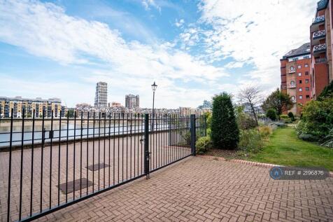 Direct Views To The River 
