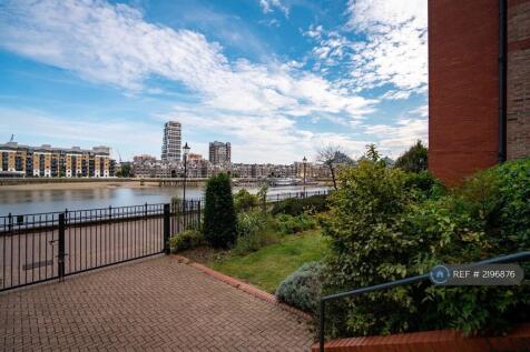 Direct Access To The River