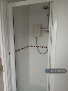 En-Suite Shower