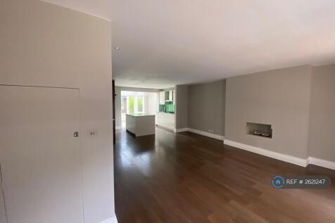Living Room Area 