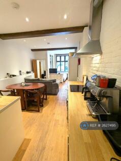 Kitchen/Dining Area