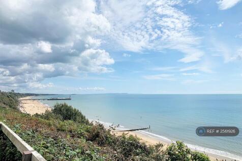 Beaches 10 Minute Walk Away
