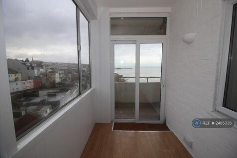Balcony Room