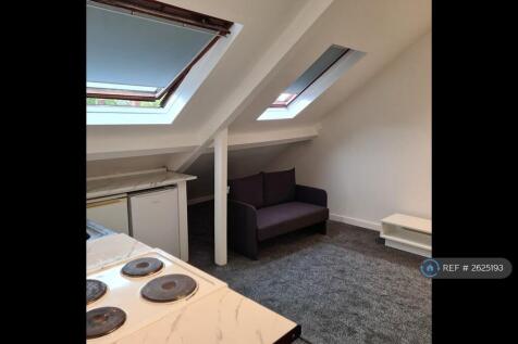 Open-Plan Kitchen &amp; Lounge