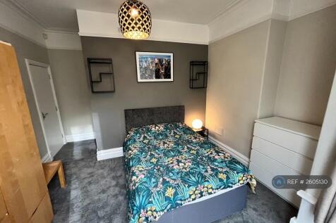 Bedroom 1 With Ensuite