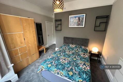 Bedroom 1 With Ensuite