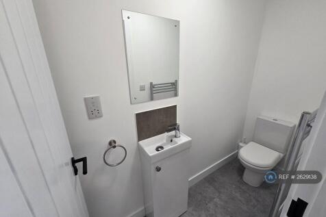 Ground Floor Cloakroom
