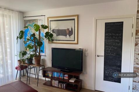 Living Room 4