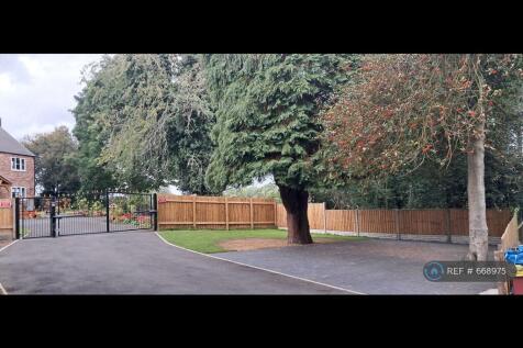 Garden &amp; Parking Area