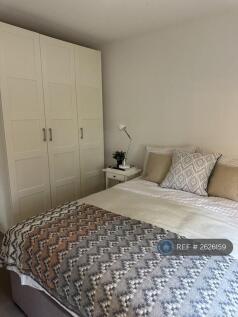 Second Bedroom - Large Double
