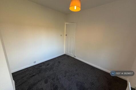 Double Bedroom 1