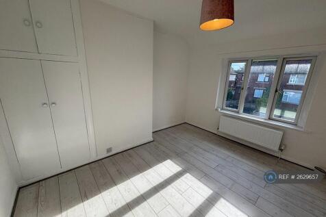 Double Bedroom 2
