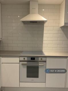 Smeg Oven And Extractor