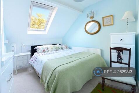 En Suite Bedroom Apt