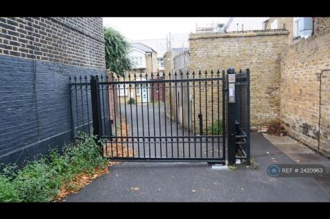 Gated Mews 